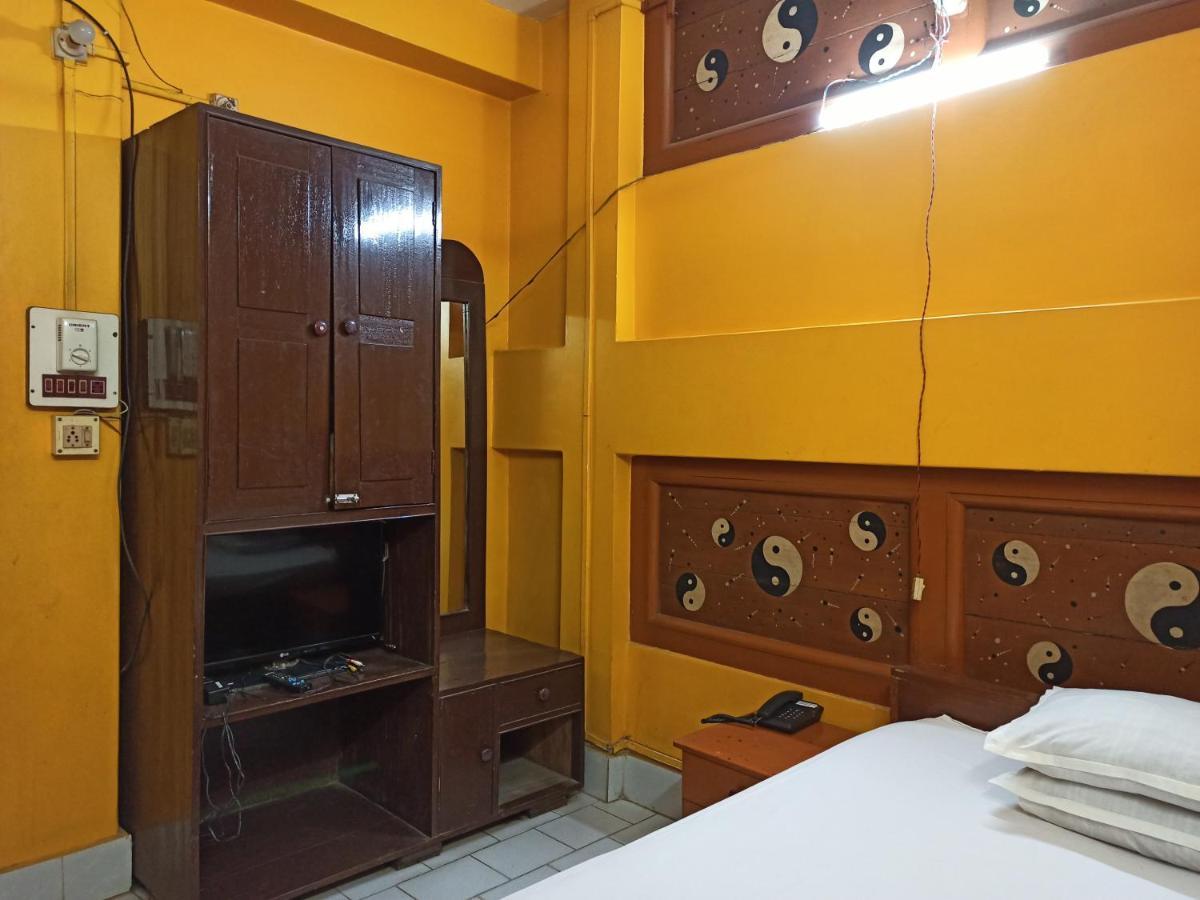 Hotel Aane Itānagar Esterno foto