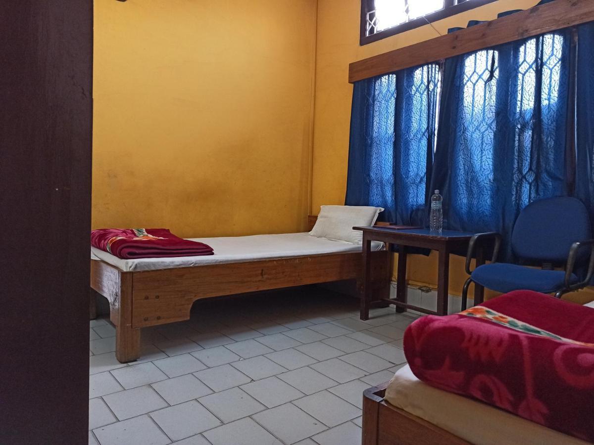 Hotel Aane Itānagar Esterno foto