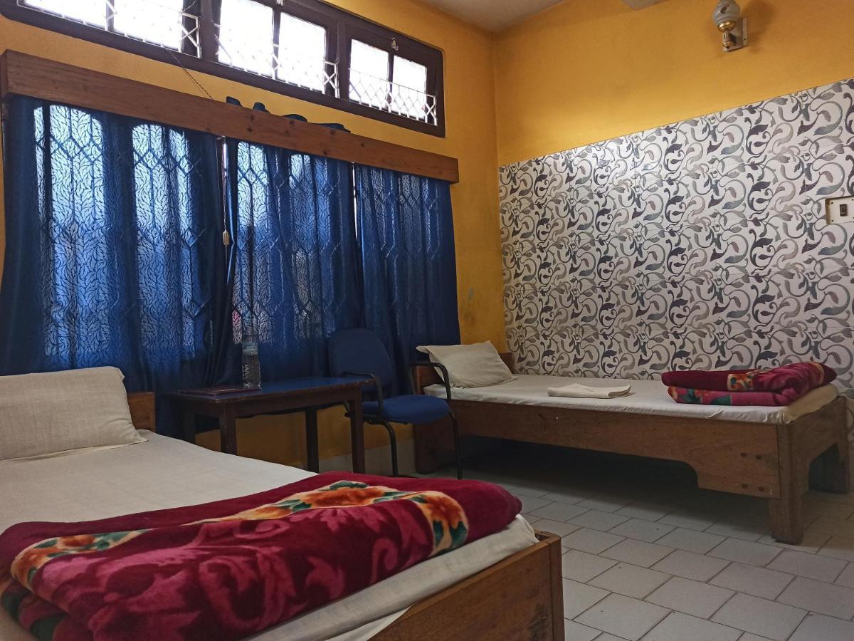 Hotel Aane Itānagar Esterno foto